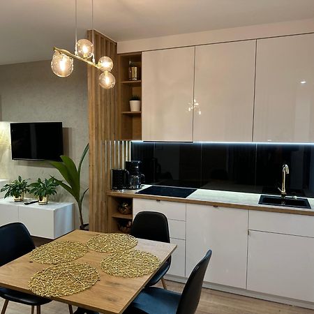 Nowoczesny Apartament Z Garazem Morelova Gdansk Bagian luar foto