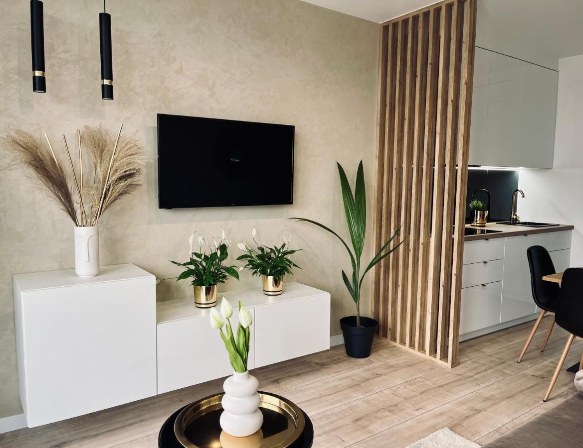 Nowoczesny Apartament Z Garazem Morelova Gdansk Bagian luar foto