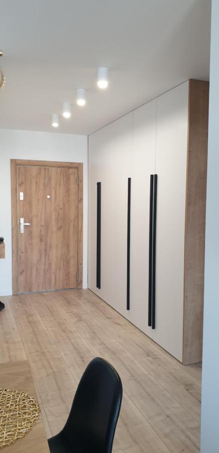 Nowoczesny Apartament Z Garazem Morelova Gdansk Bagian luar foto